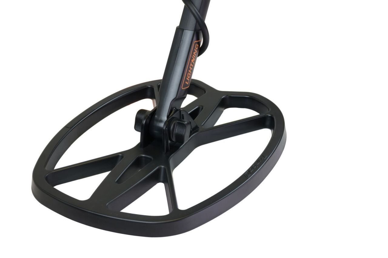 Ready To Hunt? Quest Q40 Metal Detector With Raptor 11x9 TurboD Waterproof Coil